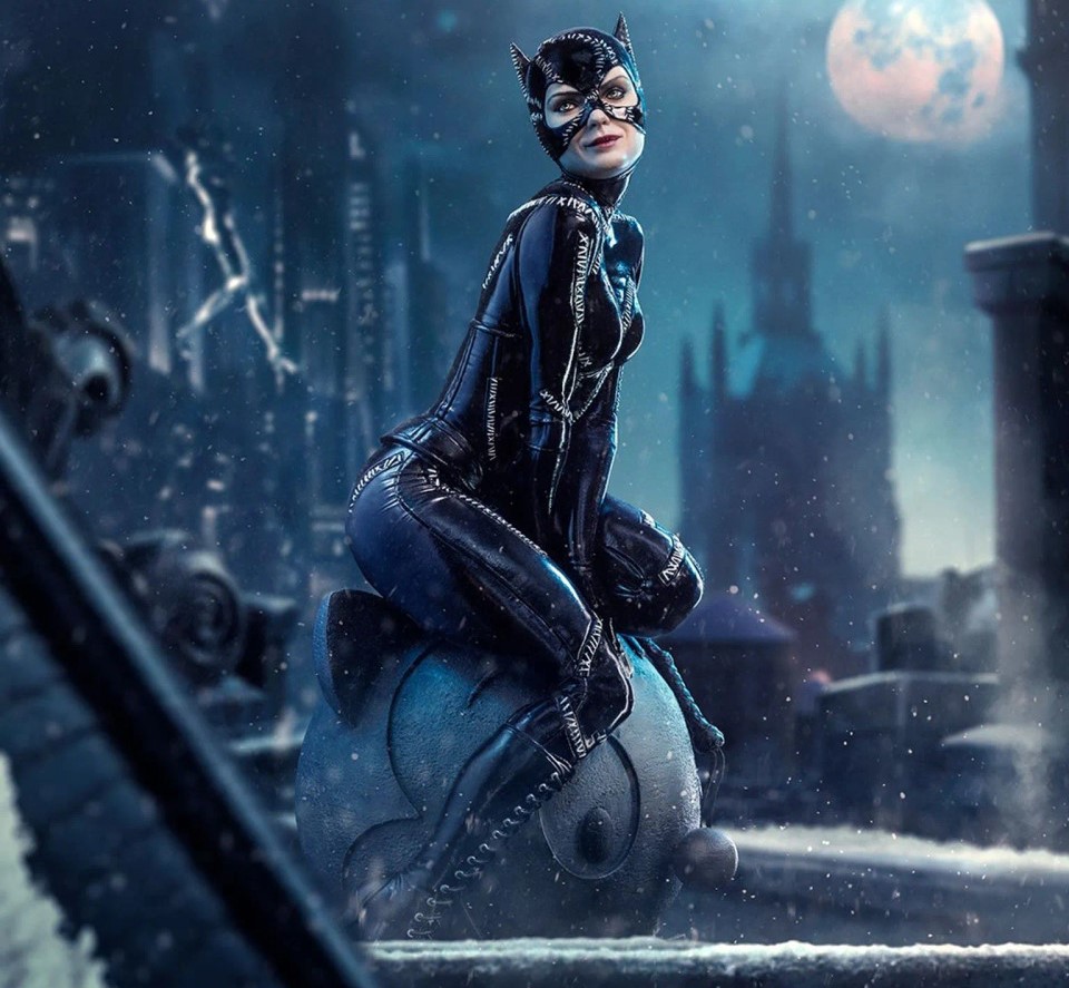 Batman Returns Catwoman DC Comics Statue Legacy 1/4 Scale Replica