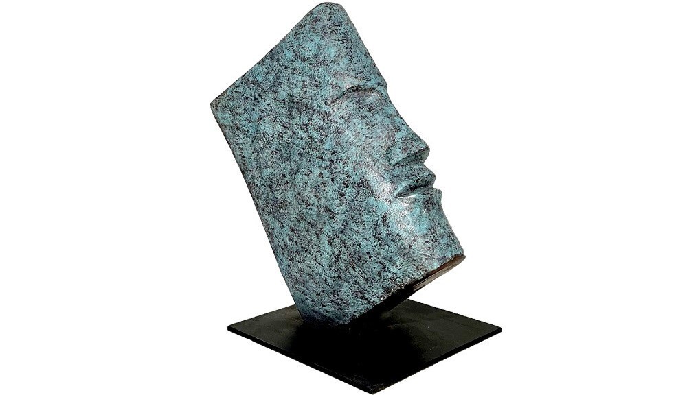 Bronze Book Face Sculpture: A Captivating Blend of Art, Mystery & Modern Bronze Craftsmanship Add a touch of sophistication and artistry to your home with the Bronze Book Face Sculpture.
