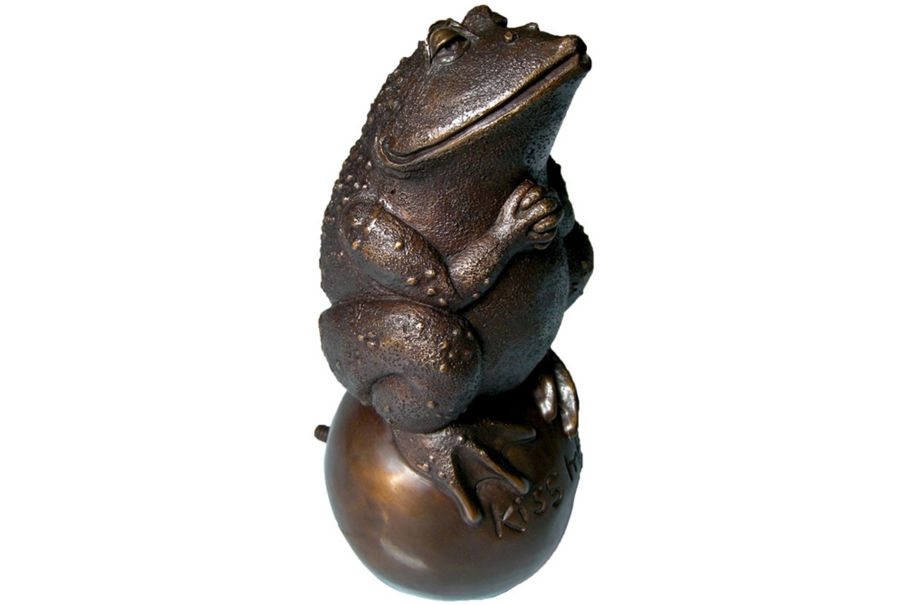 Bronze Frog on Ball Fountain Sculpture