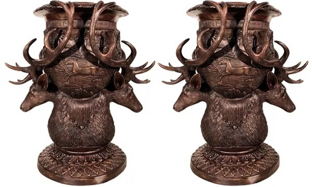 Bronze Large Deer Antler Urn Sculpture Pair A Majestic Fusion of Rustic Elegance & Timeless Bronze Craftsmanship Add a touch of elegance and rustic charm to your home or garden with the Bronze Large Deer Antler Planter Urn Sculpture Pair.