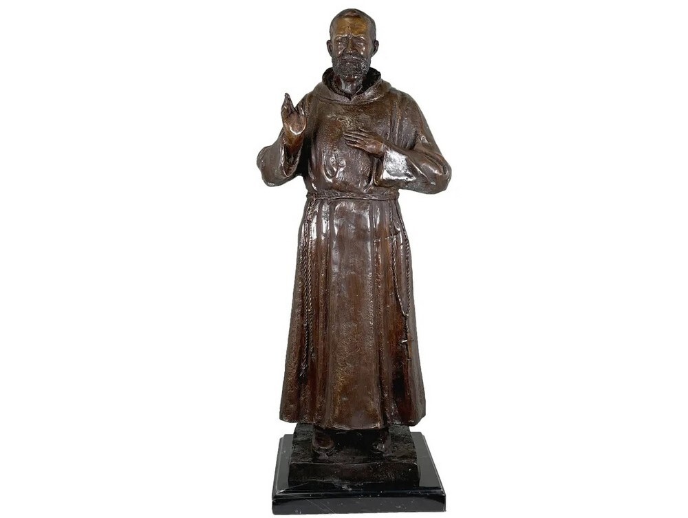 Bronze Saint Pio of Pietrelcina Tabletop Sculpture: A Reverent, Museum Quality Accent for Homes, Chapels & Professional Interiors This bronze tabletop sculpture features a remarkable likeness of Saint Pio of Pietrelcina. The statue will make an ideal gift for any devotee.