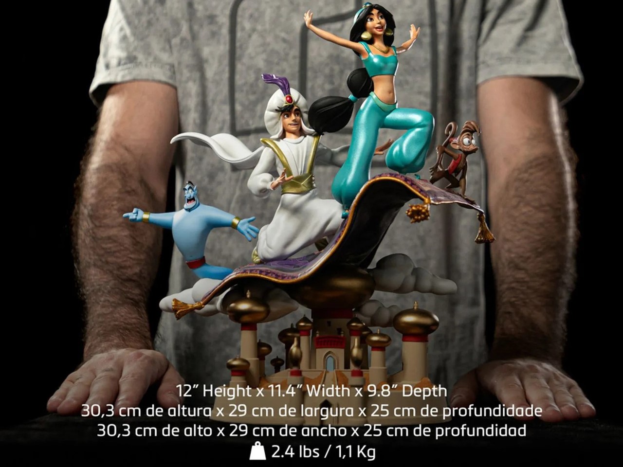 The Aladdin and Jasmine Deluxe Art Scale Replica Celebrates a Century of Disney Magic